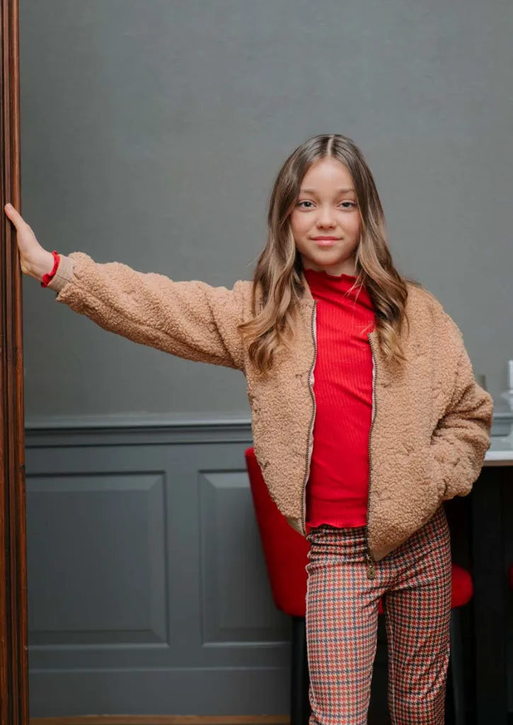 A4 lookbook flo jackets+collection W26 D2C 10-8 levering.webp
